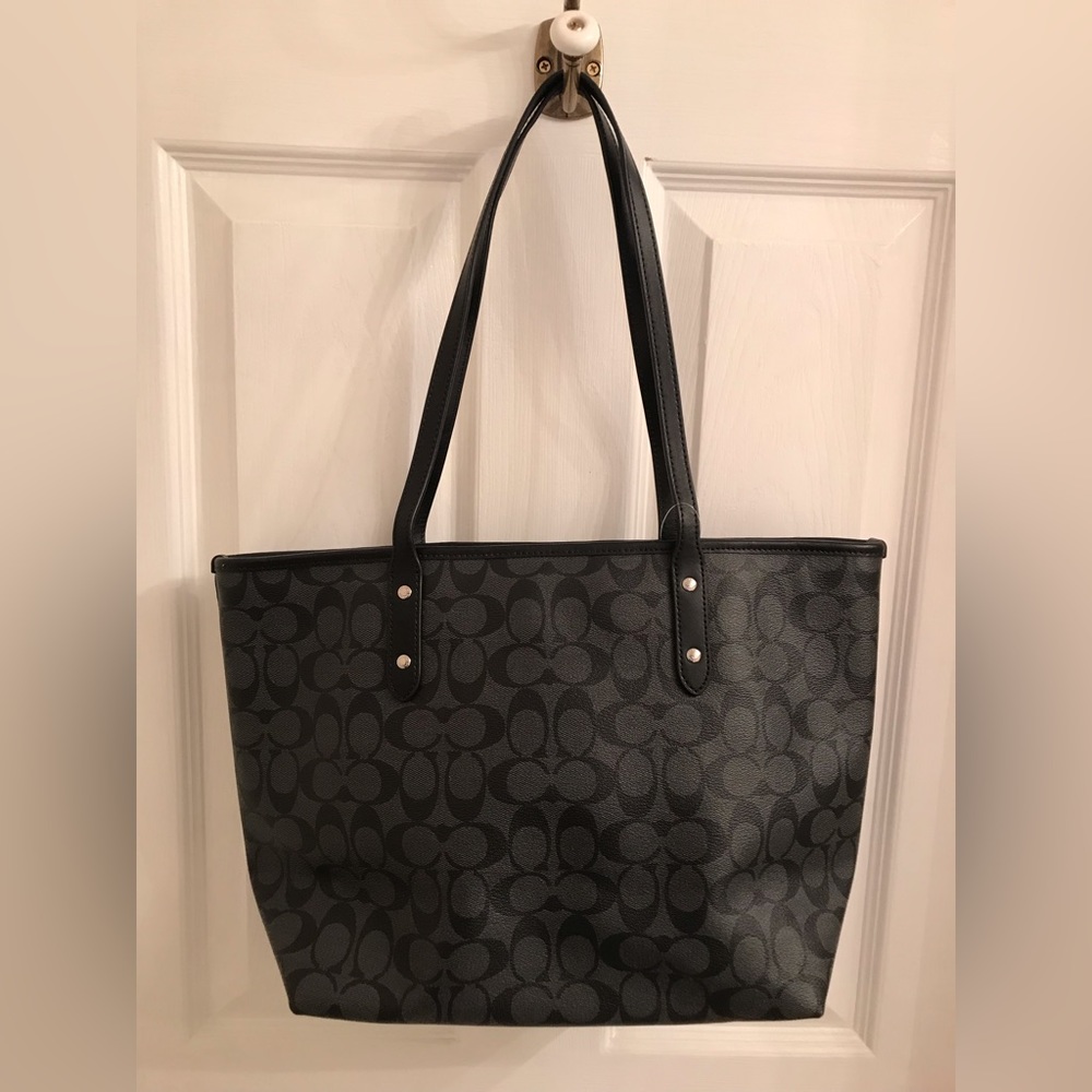 Coach Zip Top Tote In Signature Canvas